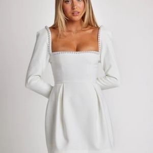 NWT The Ultimate Muse Pearl Dress in White